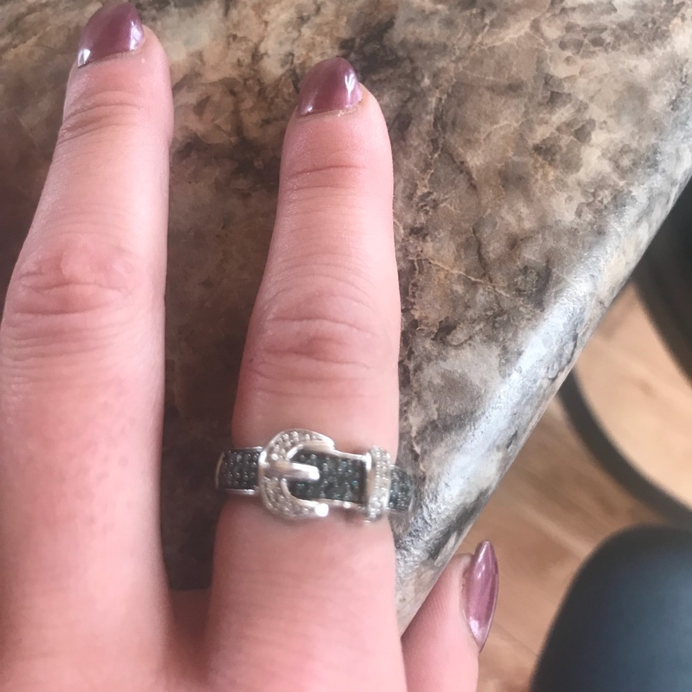 Size 7 Michael kors belt ring.  Never been worn!